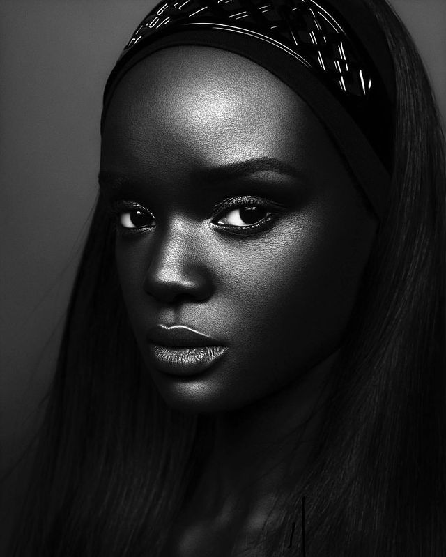 Duckie thot face natural