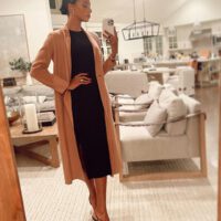 Jasmine tookes showing off iphone