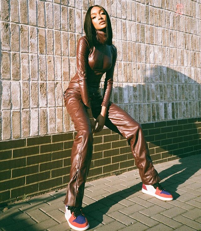 Jourdan dunn wearing leather brown outfit