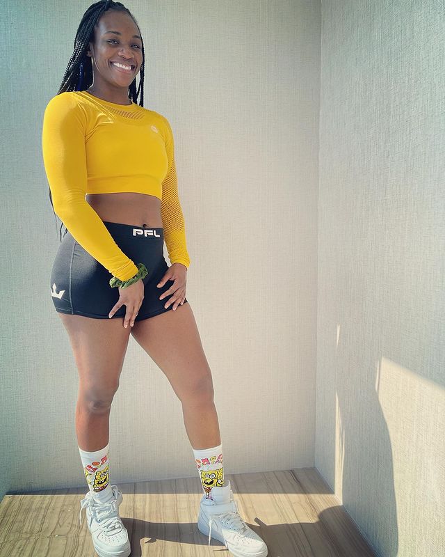 View photo of Claressa Shields cute PFL outfit in high quality and you can ...